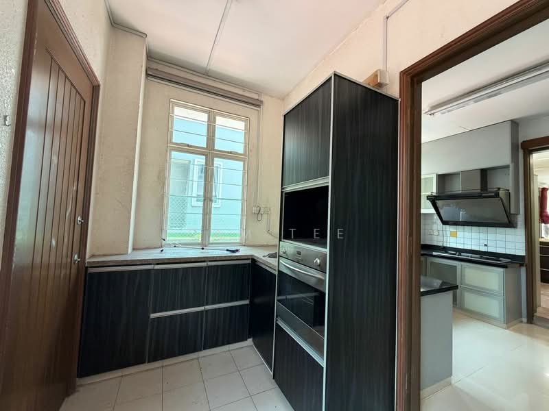 Bungalow for Sale in Bukit Rimau (Shah Alam) - Sam Tee - Kitchen - PropertyGuru.com.my