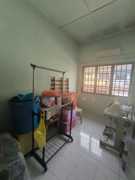 2-storey Terraced House for Sale in Taman Molek (Johor Bahru) - Betty Ng - PropertyGuru.com.my