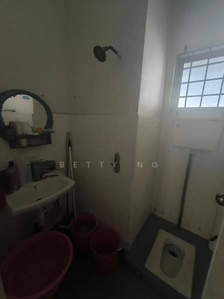 2-storey Terraced House for Sale in Taman Molek (Johor Bahru) - Betty Ng - PropertyGuru.com.my