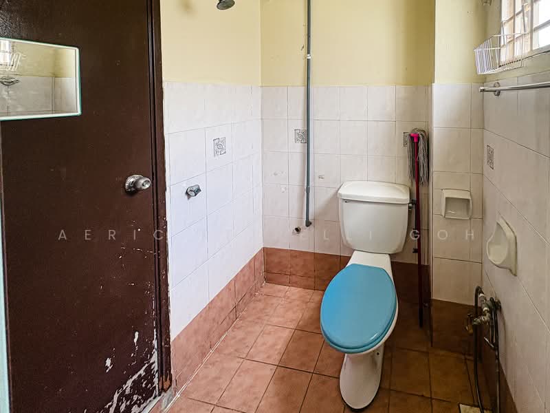 Rumah Teres 2 Tingkat untuk Disewa di Bandar Puteri Klang (Klang) - Aeric Petrelli Goh - Bathroom - PropertyGuru.com.my