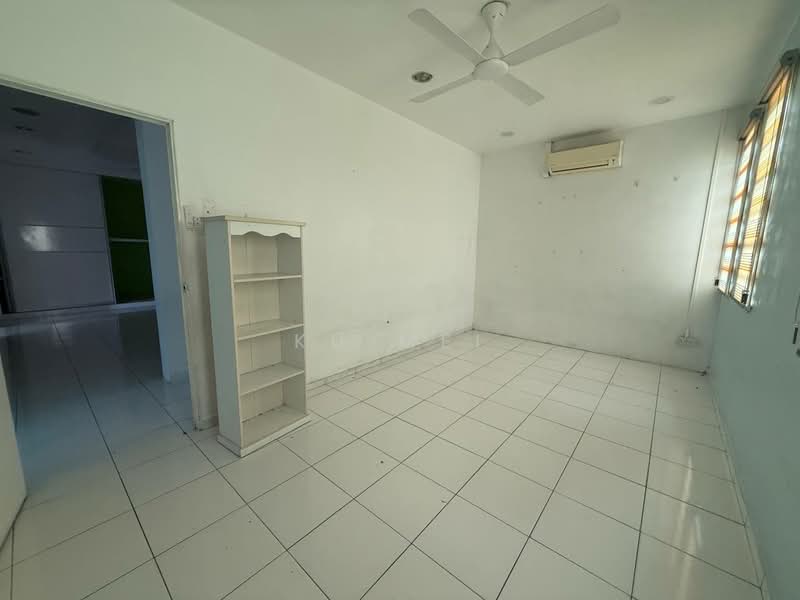Rumah Teres 2 Tingkat untuk Dijual di Taman Setia Indah (Tebrau) - Ku Mei - Interior - PropertyGuru.com.my