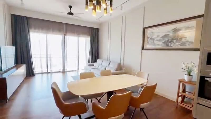 Servis Apartment untuk Dijual di Straits Residences - Allen Yeoh - Living Room - PropertyGuru.com.my
