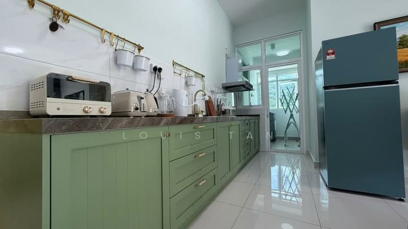 Kondominium untuk Disewa di Ferringhi Residence 2 - Louis Tan - Kitchen - PropertyGuru.com.my