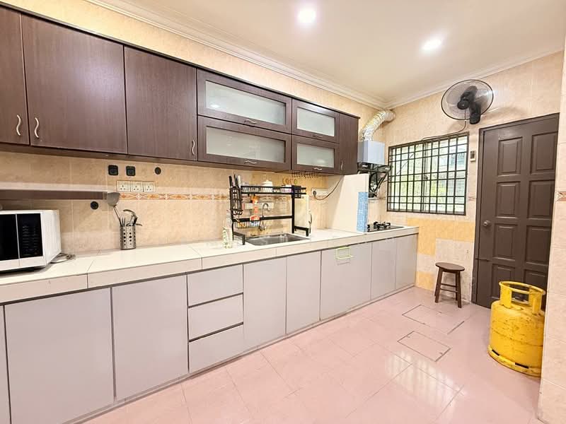 2-storey Terraced House for Sale in Taman Saga (Klang) - James Teoh - Kitchen - PropertyGuru.com.my