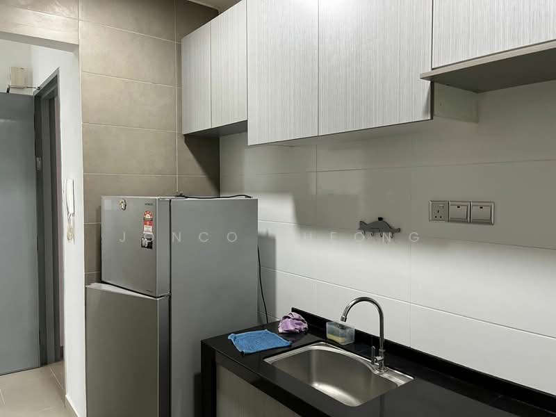 Servis Apartment untuk Disewa di Amerin Residence - Jonco Cheong - Kitchen - PropertyGuru.com.my