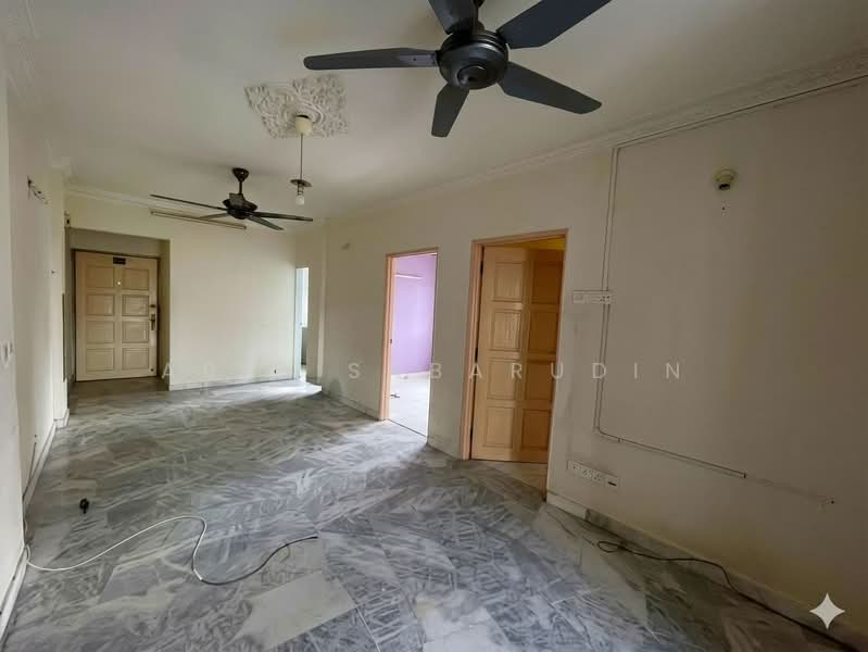 Condominium for Sale at Teratai Mewah Condominium - Abid Sabarudin - Living Room - PropertyGuru.com.my