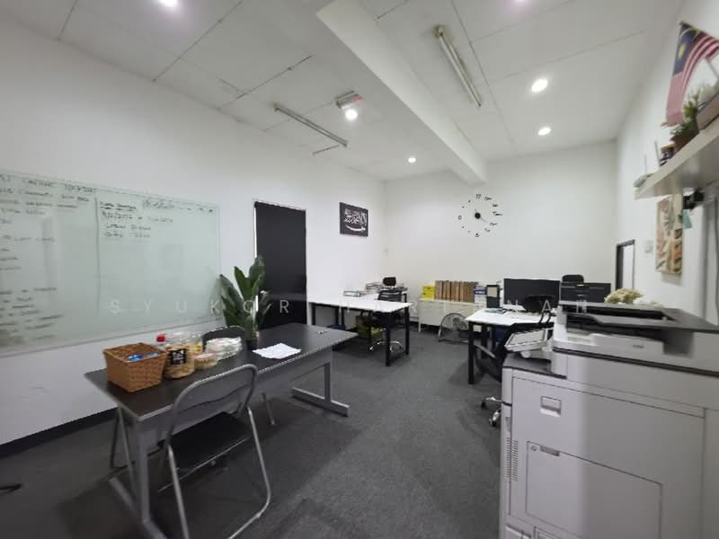 Office for Sale in Shah Alam (Selangor) - Syukor Hartanah - Study - PropertyGuru.com.my