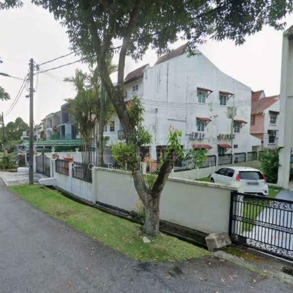 Rumah Teres 3 Tingkat untuk Dijual di Taman TAR (Tun Abdul Razak) (Ampang) - Robin Loh - PropertyGuru.com.my