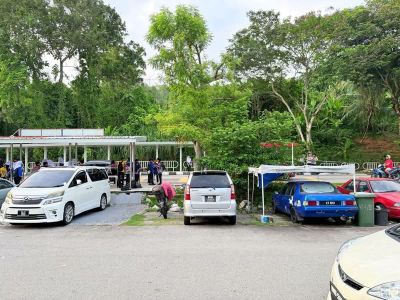 Rumah Teres 2 Tingkat untuk Dijual di Taman Sri Gombak (Gombak) - Hazeman Omar - Exterior - PropertyGuru.com.my