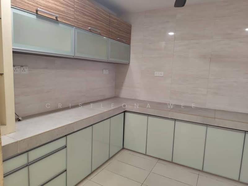 Rumah Teres untuk Disewa di Bandar Country Homes (Rawang) - Cristleona Wee - Kitchen - PropertyGuru.com.my