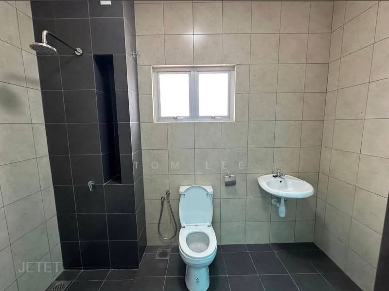 2-storey Terraced House for Sale in Kota Bayuemas (Klang) - Tom Lee - PropertyGuru.com.my