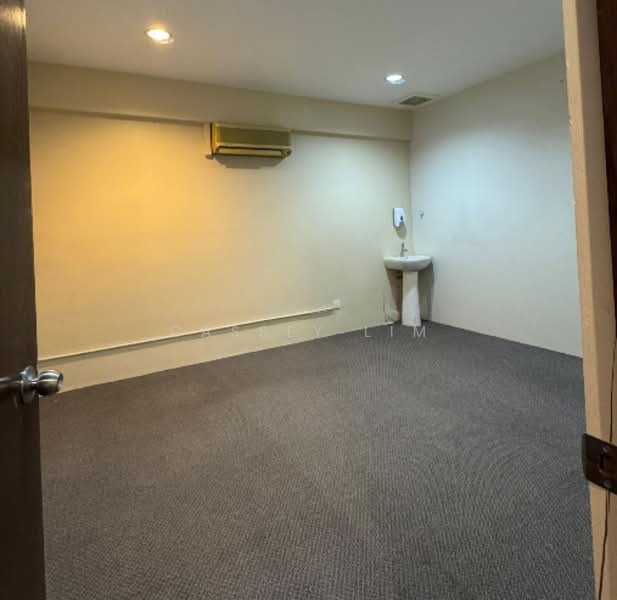 Shop for Rent in Setia Alam (Selangor) - Cassey Lim - Interior - PropertyGuru.com.my