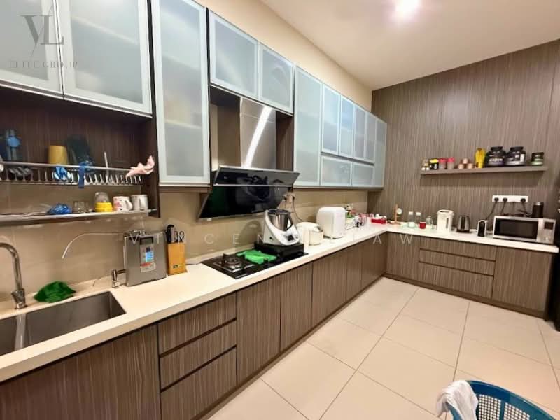 Terraced House for Sale in Temasya Glenmarie (Glenmarie) - Vincent Liaw - Kitchen - PropertyGuru.com.my