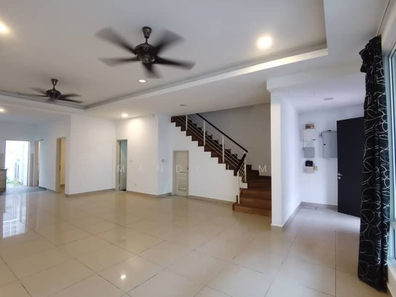 Rumah Teres 3-Tingkat untuk Disewa di Cyberjaya (Selangor) - Mandy Lim - Living Room - PropertyGuru.com.my