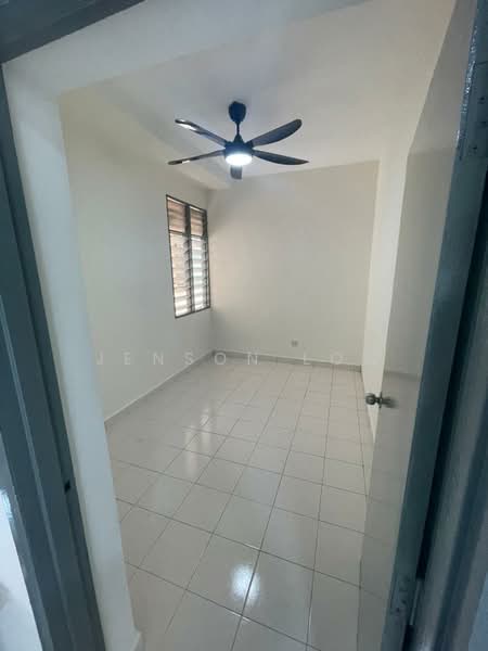 Pangsapuri untuk Dijual di Pangsapuri Lagoon Perdana - Jenson Low - Interior - PropertyGuru.com.my