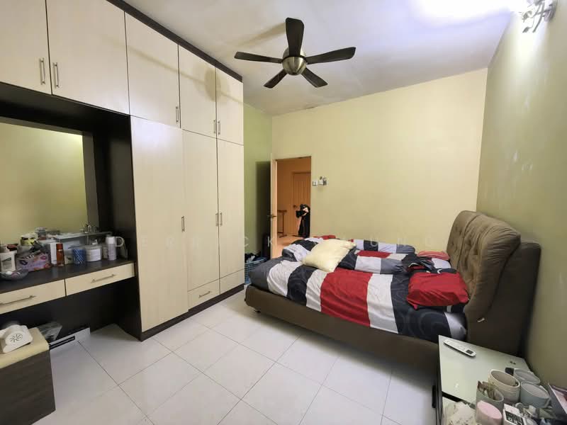 Rumah Teres 2 Tingkat untuk Dijual di Taman Desa Rishah (Ipoh) - Derrick Chung - Bedroom - PropertyGuru.com.my