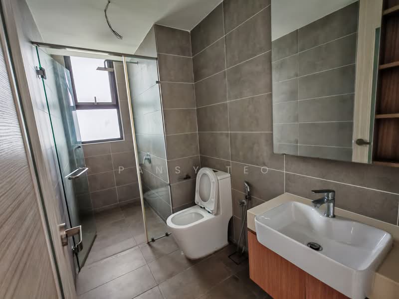 Servis Apartment untuk Dijual di The M @ Medini Macrolink - Pansy Teo - Bathroom - PropertyGuru.com.my