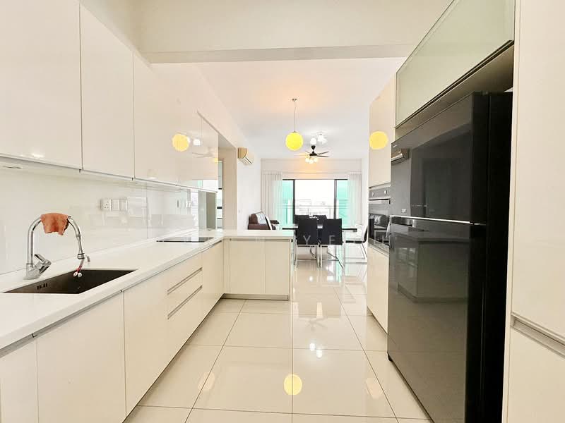 Kondominium untuk Dijual di The LIGHT COLLECTION I - Allen Yeoh - Kitchen - PropertyGuru.com.my