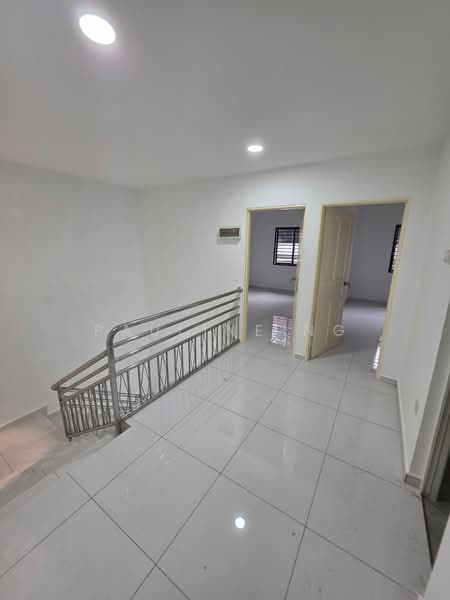2-storey Terraced House for Sale in Taman Bukit Mewah (Tampoi) - Pauline Ng - Interior - PropertyGuru.com.my