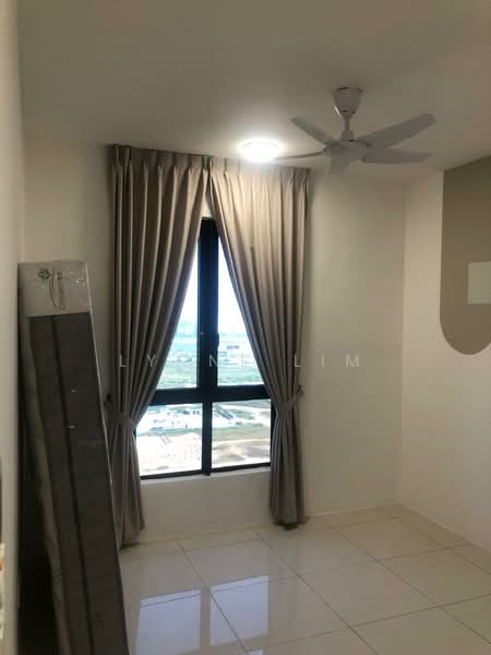 Service Residence for Rent at Vivo Executive Apartment - Lynne Lim - Bedroom - PropertyGuru.com.my