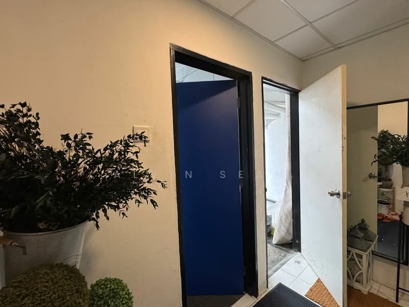 Shop / Office for Rent in Taman Tun Dr Ismail (Kuala Lumpur) - Alvin Seah - Interior - PropertyGuru.com.my