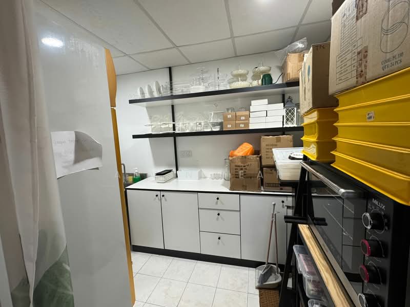 Shop / Office for Rent in Taman Tun Dr Ismail (Kuala Lumpur) - Alvin Seah - Kitchen - PropertyGuru.com.my