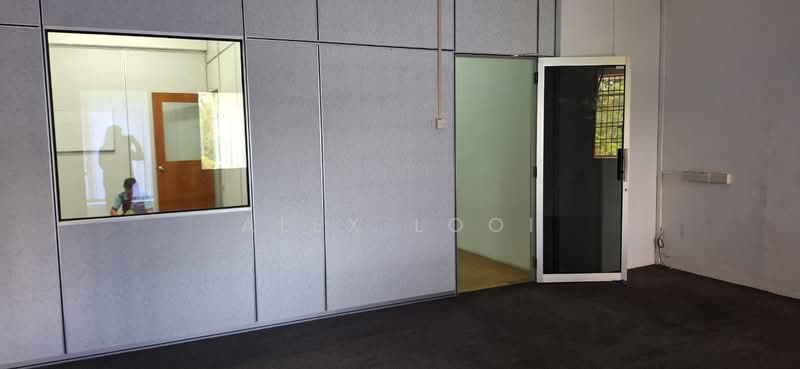 Kedai / Pejabat untuk Disewa di Taman Pelangi Indah (Ulu Tiram) - Alex Looi - PropertyGuru.com.my