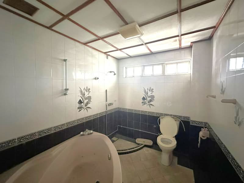Rumah Berkembar untuk Dijual di Cheras (Selangor) - Dyron Yong - Bathroom - PropertyGuru.com.my