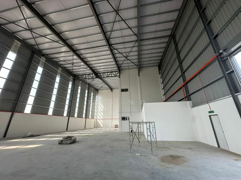 Warehouse for Sale in Kampung Seberang Padang Lalang (Simpang Ampat) - TED NG - Interior - PropertyGuru.com.my