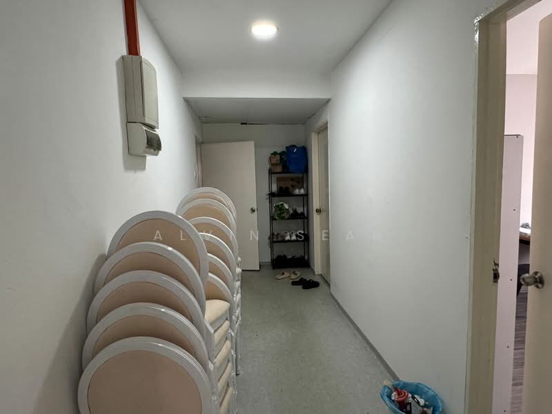 Kedai / Pejabat untuk Disewa di Taman Tun Dr Ismail (Kuala Lumpur) - Alvin Seah - Corridor - PropertyGuru.com.my