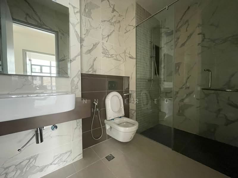 Service Residence for Sale at Residensi 38 Bangsar - Jennifer Eu - Bathroom - PropertyGuru.com.my