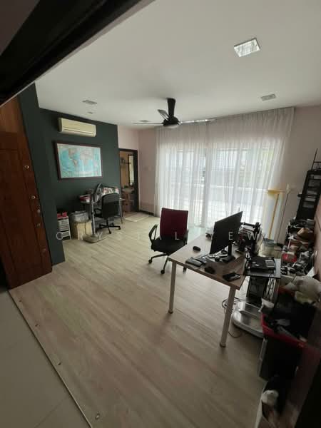 Rumah Berkembar untuk Dijual di Ukay Perdana (Ulu Kelang) - Crystal Yew - Study - PropertyGuru.com.my