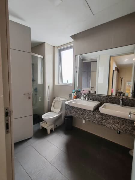 Kondominium untuk Dijual di The Westside One - Echo Ng - Bathroom - PropertyGuru.com.my