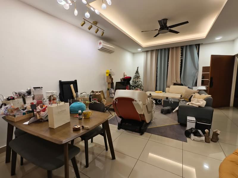 2-storey Terraced House for Sale in Taman Mutiara Rini (Skudai) - Johnson Chong - Living Room - PropertyGuru.com.my