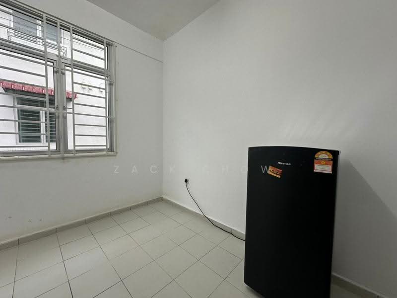 Townhouse for Sale in Taman Scientex Senai (Senai) - Zack Chow - Interior - PropertyGuru.com.my