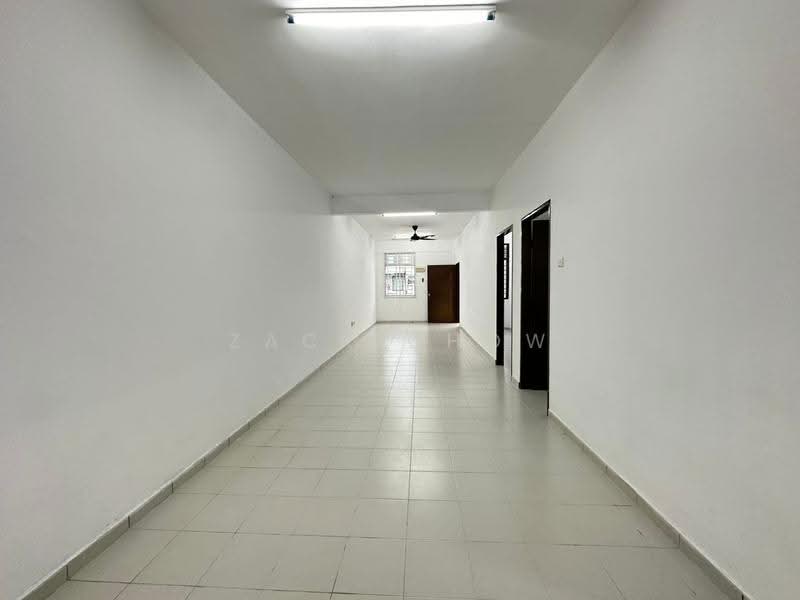 Townhouse for Sale in Taman Scientex Senai (Senai) - Zack Chow - Interior - PropertyGuru.com.my