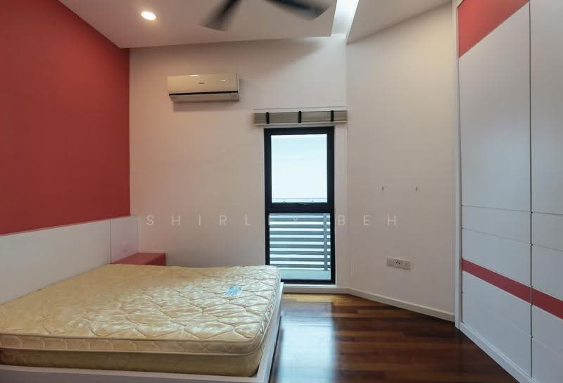 Kondominium untuk Dijual di The LIGHT COLLECTION I - Shirley Beh - Bedroom - PropertyGuru.com.my