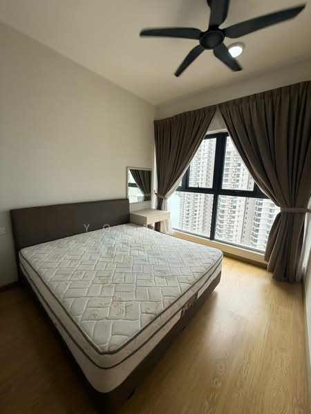 Condominium for Rent at Amberside @ Country Garden Danga Bay - Yoland . - Bedroom - PropertyGuru.com.my