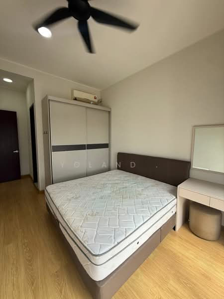 Condominium for Rent at Amberside @ Country Garden Danga Bay - Yoland . - Bedroom - PropertyGuru.com.my