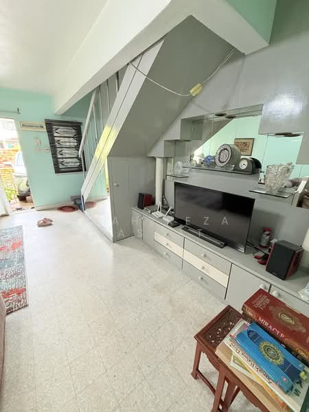 2-storey Terraced House for Sale in SS19 (Subang Jaya) - SHAH REZA SASMAT - PropertyGuru.com.my