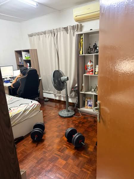 2-storey Terraced House for Sale in Taman Perling (Perling) - Kate Tee - Bedroom - PropertyGuru.com.my