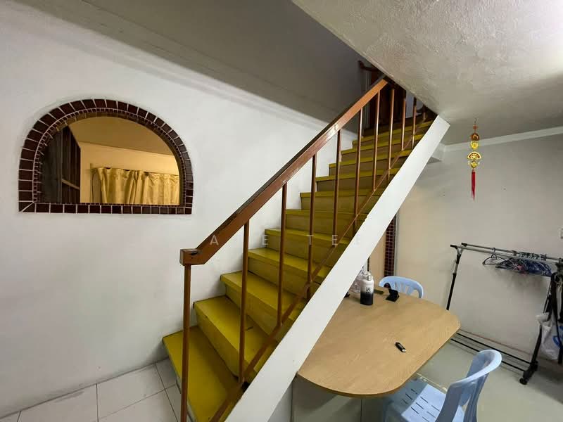 2-storey Terraced House for Sale in Taman Perling (Perling) - Kate Tee - Interior - PropertyGuru.com.my