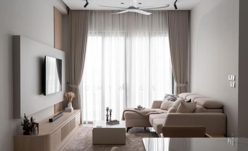 Servis Apartment untuk Dijual di Edelweiss @ Tropicana Gardens - Chia Cs - Living Room - PropertyGuru.com.my