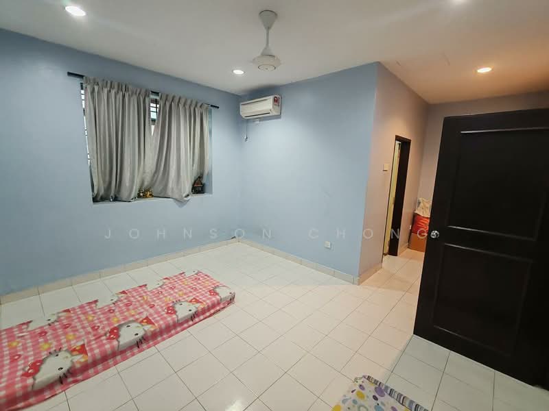 Rumah Teres 2 Tingkat untuk Dijual di Taman Skudai Indah (Skudai) - Johnson Chong - Bedroom - PropertyGuru.com.my