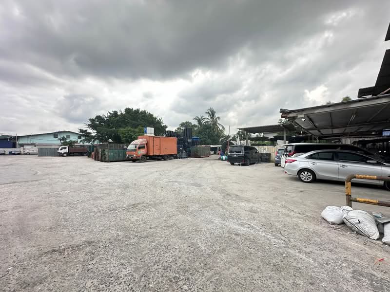 Factory for Sale in Subang Jaya (Selangor) - Tris Jong - Exterior - PropertyGuru.com.my