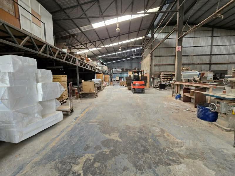 Warehouse for Rent in Shah Alam (Selangor) - Alex Lee - Interior - PropertyGuru.com.my