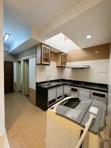Rumah Teres 1 Tingkat untuk Disewa di Taman Skyline (Jalan Klang Lama (Old Klang Road)) - Melissa Chong - Kitchen - PropertyGuru.com.my