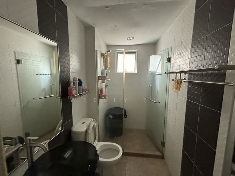 Condominium for Sale at Puncak Nusa Kelana - Wesley Fu - Bathroom - PropertyGuru.com.my