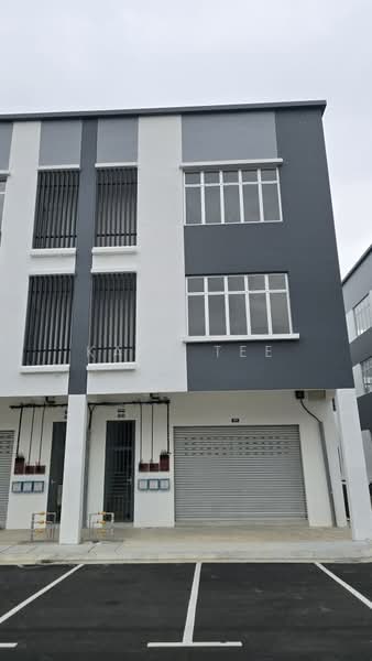 Shop / Office for Rent in Bandar Indahpura (Kulai) - Kate Tee - Exterior - PropertyGuru.com.my