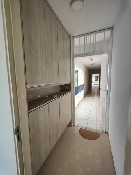 Kondominium untuk Dijual di Gembira Residen - Daphne Wong - Corridor - PropertyGuru.com.my